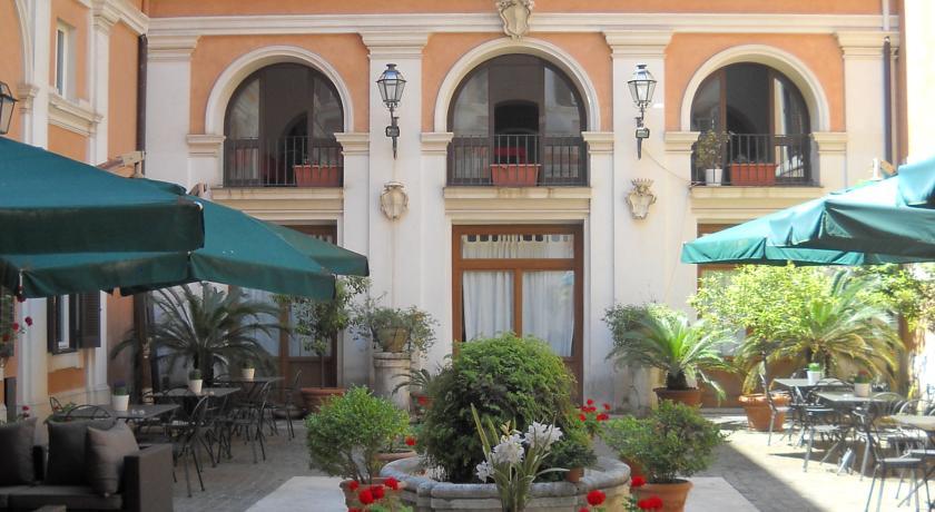 Relais Hotel Antico Palazzo Rospigliosi Rome Bagian luar foto