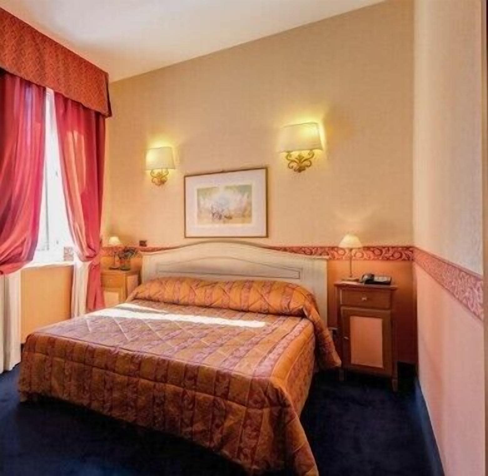 Relais Hotel Antico Palazzo Rospigliosi Rome Bagian luar foto
